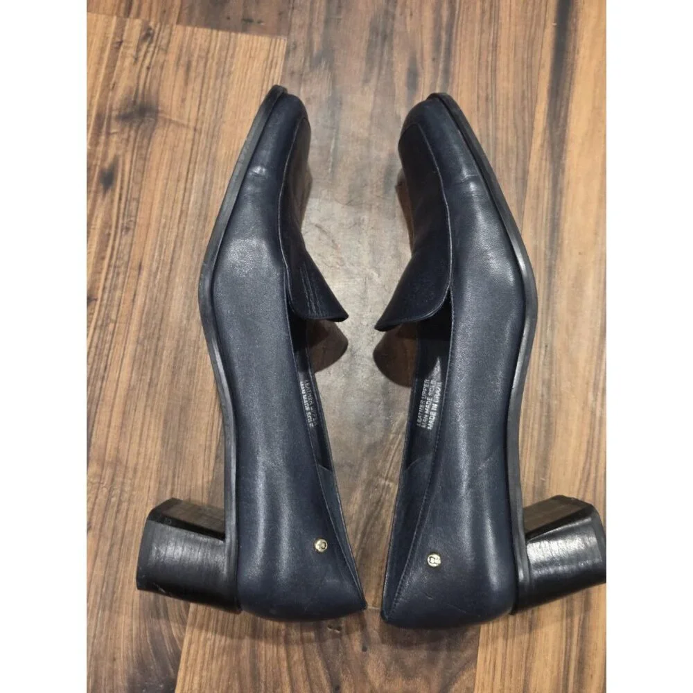 Vintage Etienne Aigner 